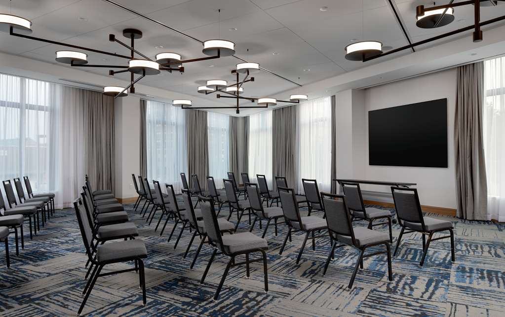 Hyatt Place Boston Seaport District - photo 51