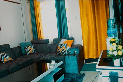 Tashma Airbnb Apartment