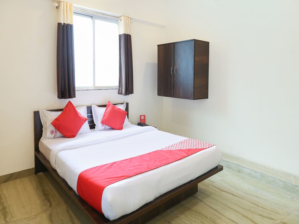 OYO 16670 Aradya Executive - last minute hotel in Pune