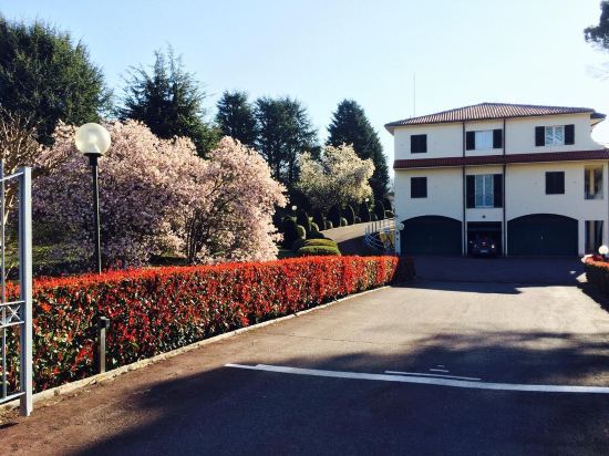 Centro Di Spiritualita Maria Candida — hotel in Armeno