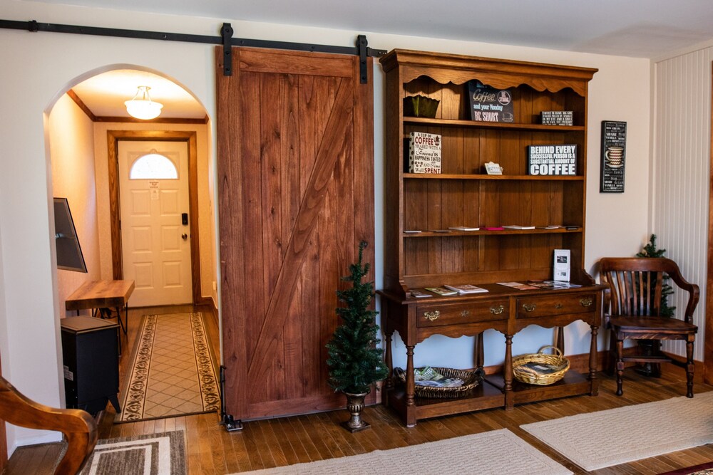 Hocking Hills Inn - photo 35