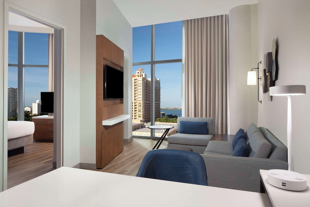 Embassy Suites by Hilton Sarasota FL - photo 21