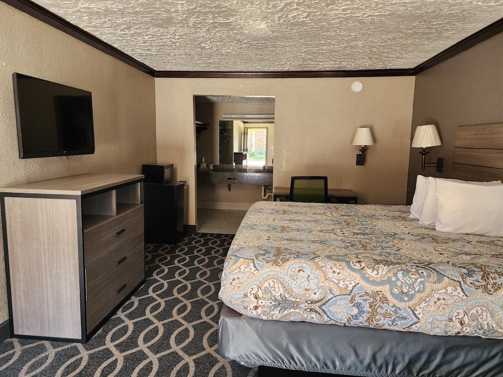 Executive Inn - photo 3