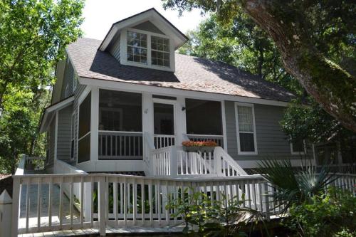 Ibis Roost 10 in Southport, United States