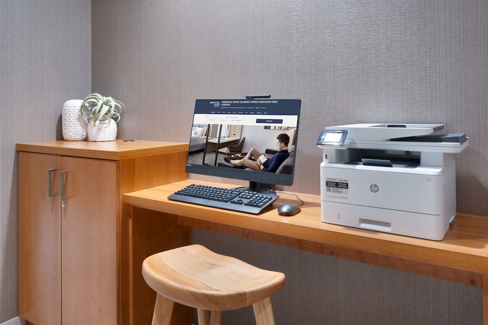 SpringHill Suites by Marriott Cottonwood - photo 39