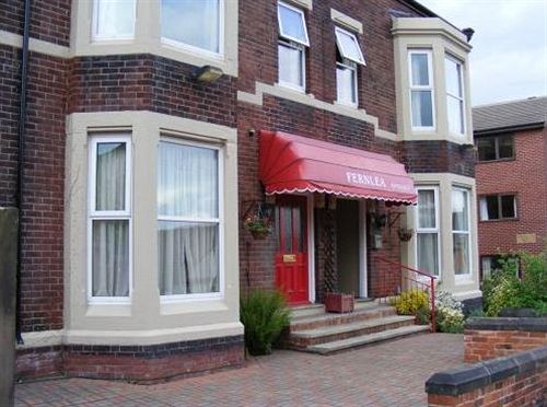 Fernlea Hotel - carbon neutral hotel in Rotherham
