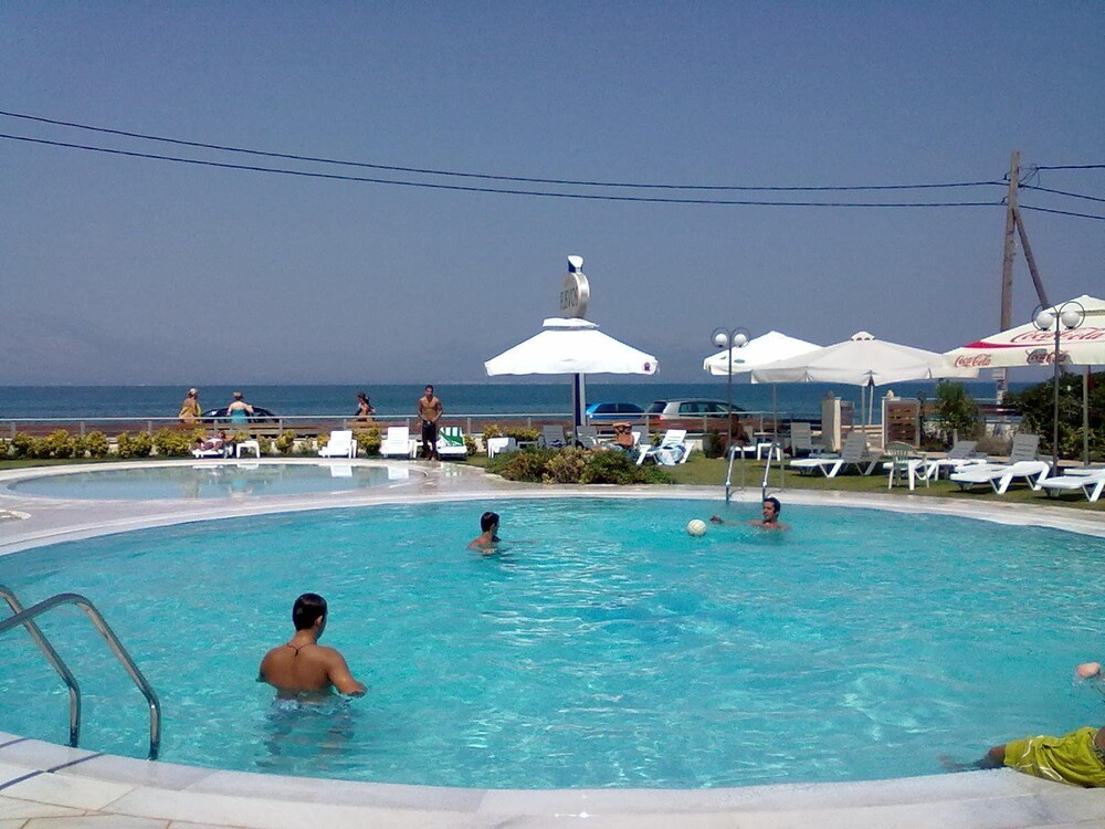 Hotel Flisvos — Oropos — photo 5