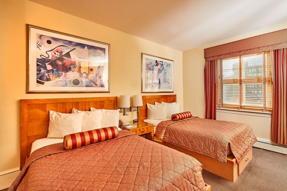Alexander Inn - photo 20