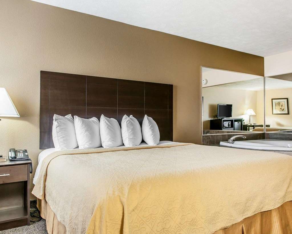 Quality Inn & Suites Mattoon Area - photo 6