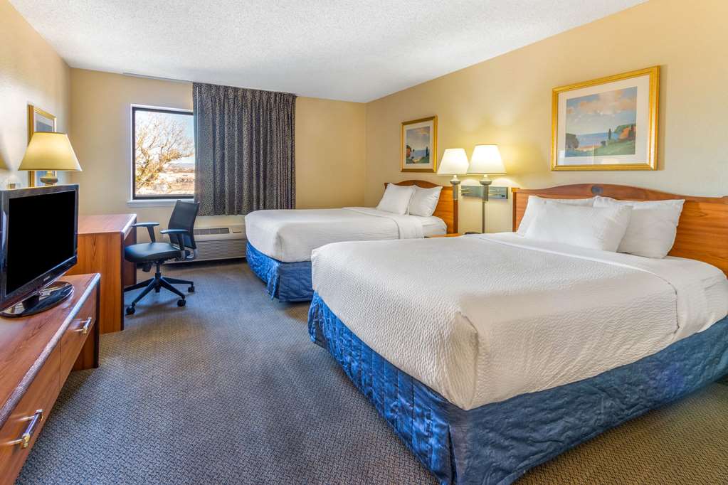 La Quinta Inn & Suites by Wyndham Las Cruces Organ Mountain - photo 14