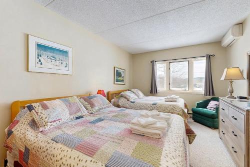 Sunset Peak Efficiency at Rivergreen - last minute hotel in Lincoln