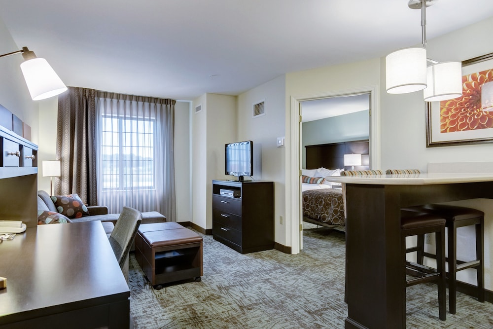 Staybridge Suites O'Fallon Chesterfield by IHG - photo 18