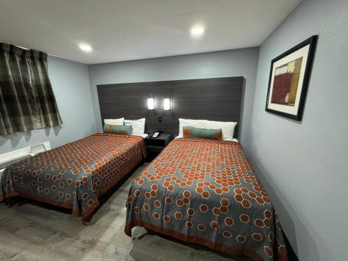 America's Value Inn - photo 27