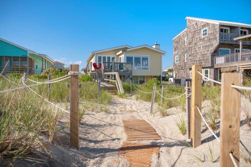 Brigantine by Oak Island Accommodations - photo 40