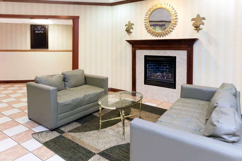 Baymont by Wyndham Chicago Calumet City - photo 5