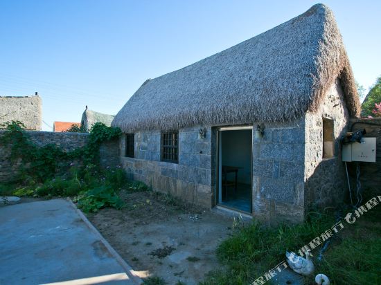 Dongchu Island Seaweed House fisherman’s music in Rongcheng, People's Republic of China