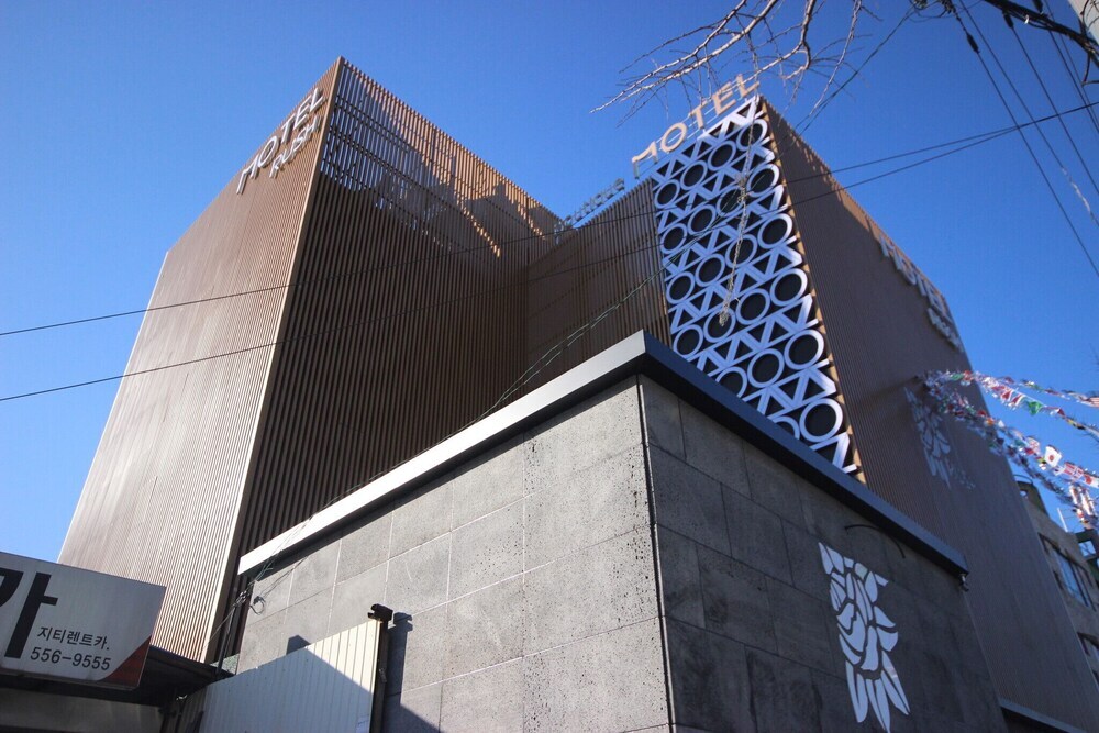 Daegu Pyeongni dong Rush in Daegu, South Korea