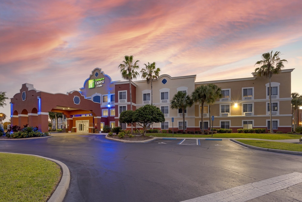 Holiday Inn Express Hotel & Suites The Villages by IHG - photo 82