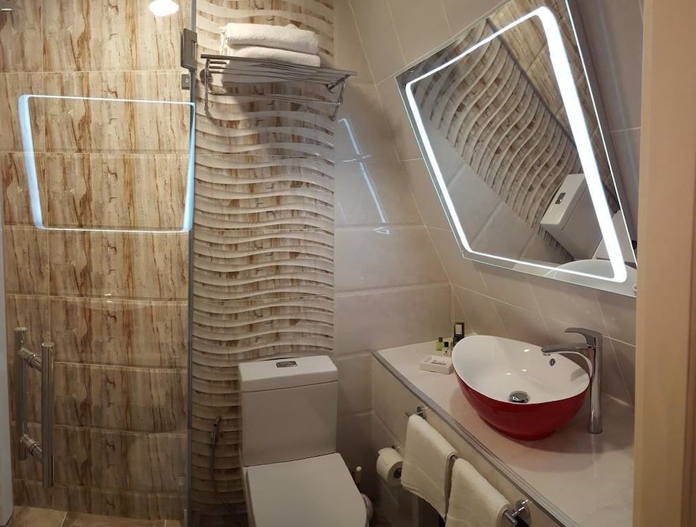 English Home Tbilisi — 4-Star Luxury Hotel in Tbilisi, Georgia