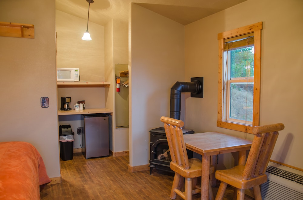 Zion Mountain Ranch - photo 5