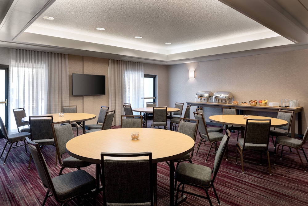 Courtyard by Marriott Novato Marin Sonoma - photo 39