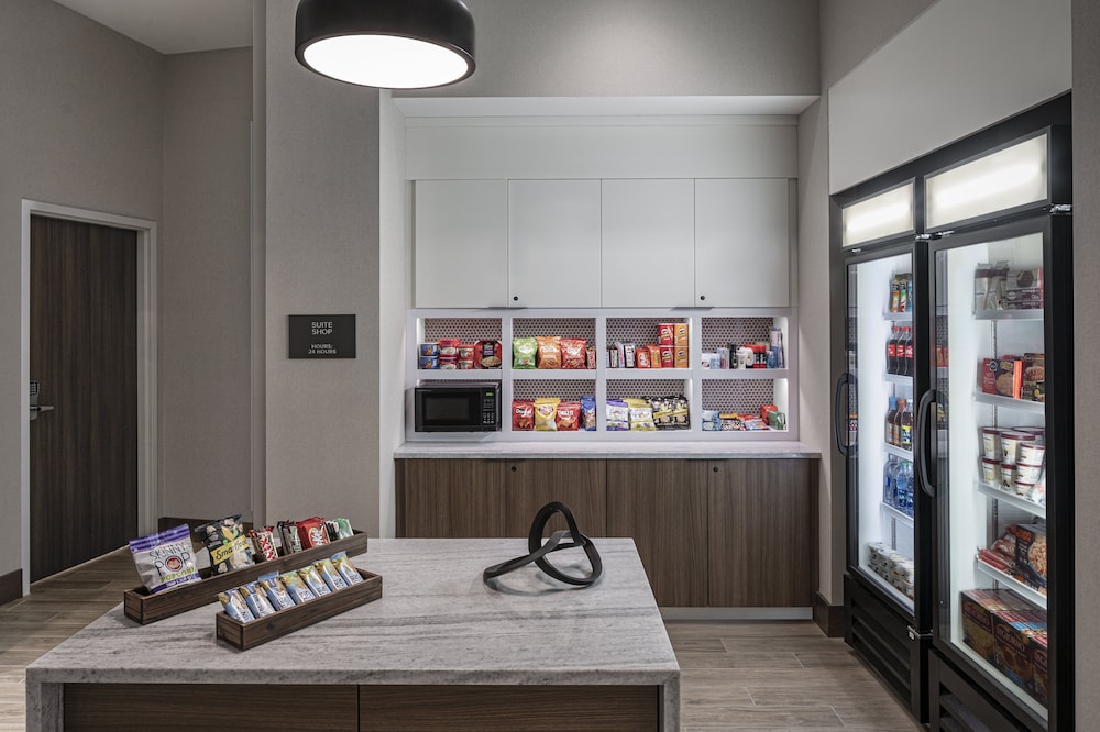 Hampton Inn Boston Woburn - photo 21