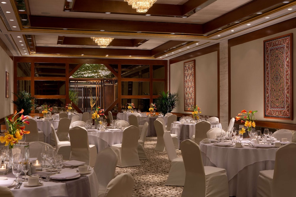 Millennium Hilton New York One UN Plaza - photo 81
