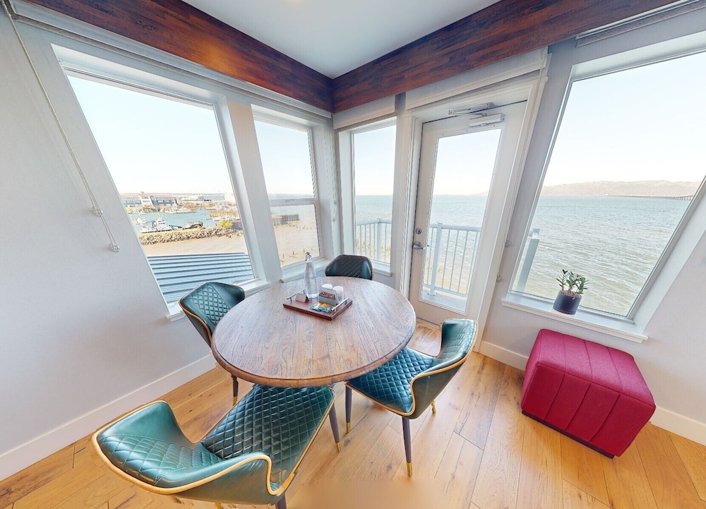 Cannery Pier Hotel & Spa - photo 35