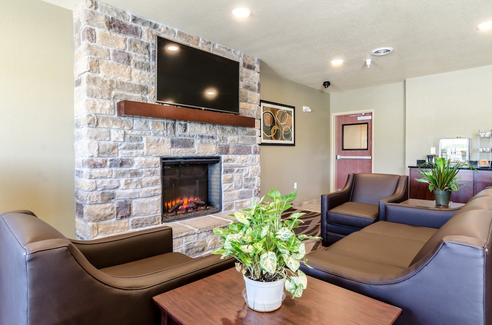 Cobblestone Inn & Suites Ord - photo 46
