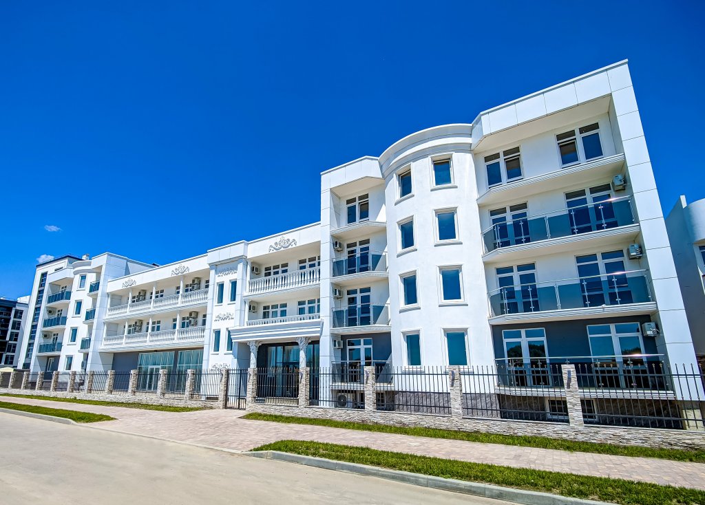 Art Life Resort in Vityazevo, Russia