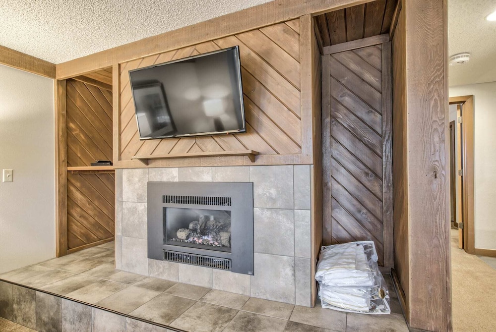3brbreckenridge Townhomebalcony Mtn Views Hot Tub - photo 30