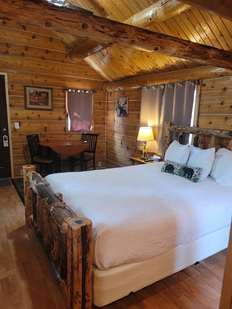 Riverfront Motel - photo 14