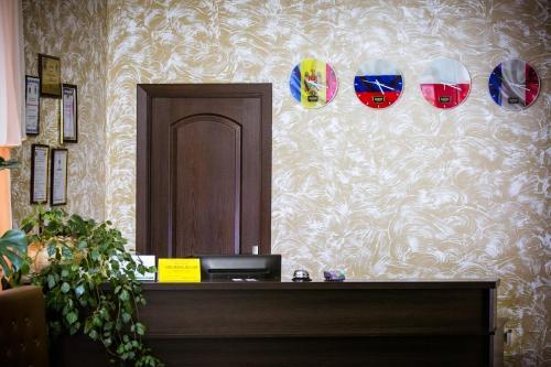 Bomond Hotel — Edinet — photo 2