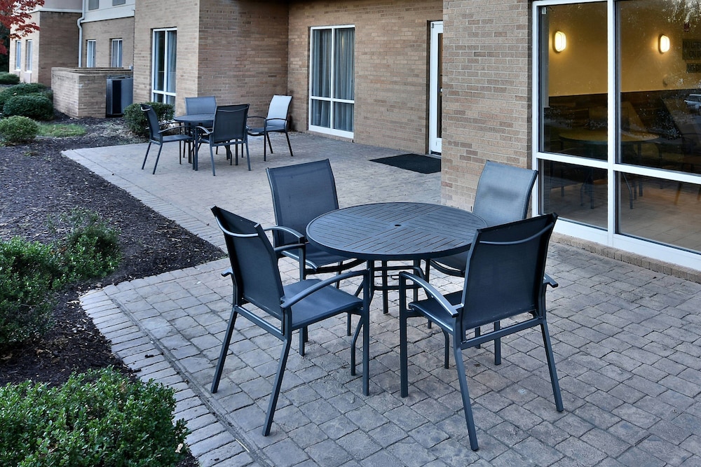 Fairfield by Marriott Inn & Suites Richmond Innsbrook - photo 39