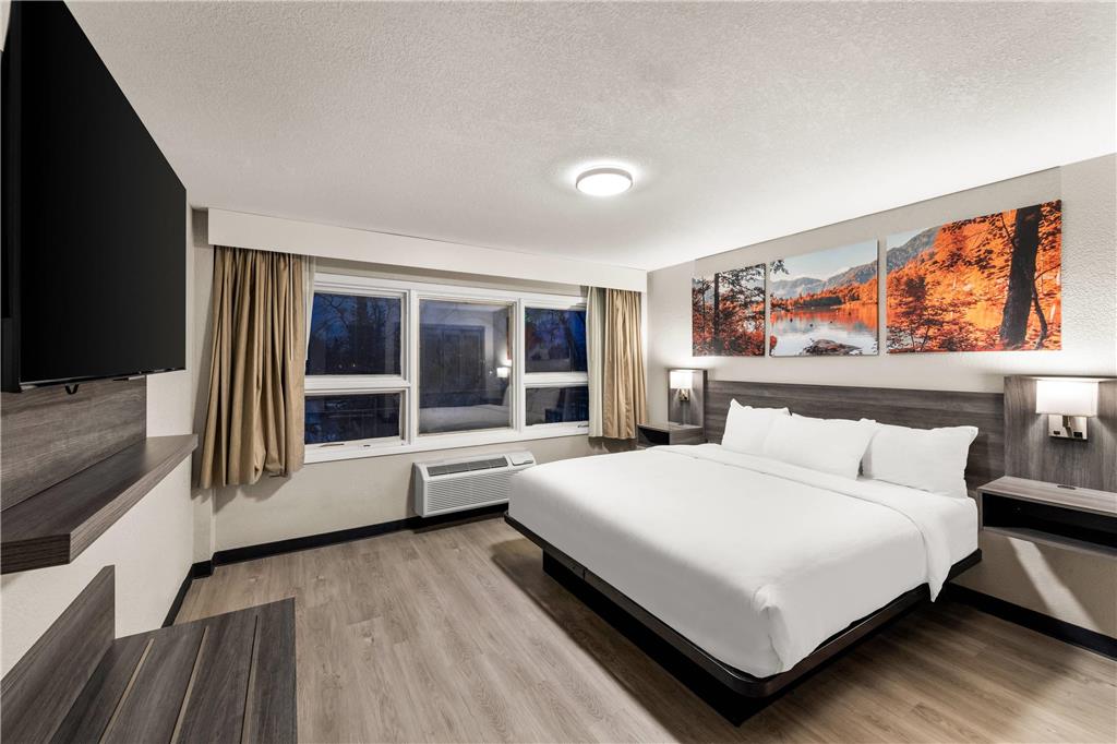 Clarion Pointe Rhinelander Downtown - photo 30