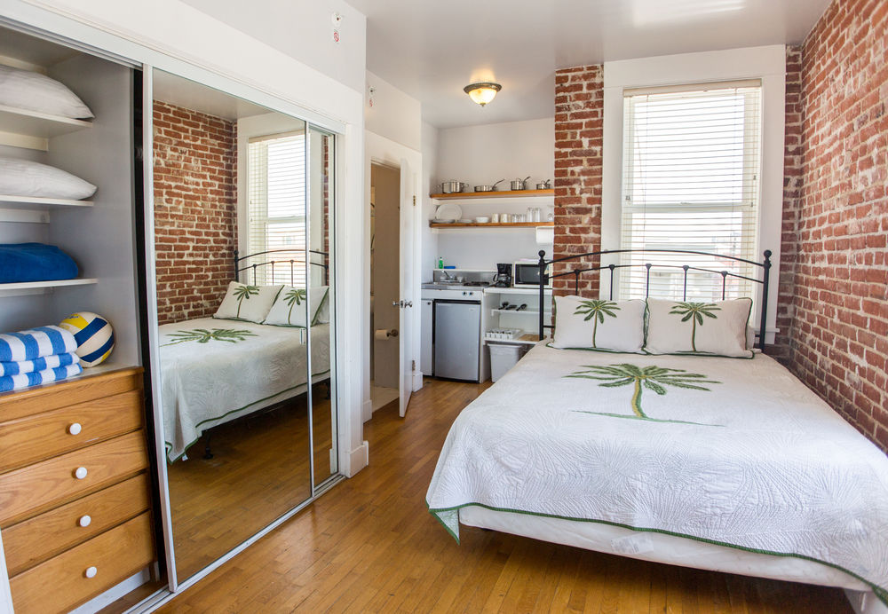 Venice Beach Suites & Hotel - photo 14