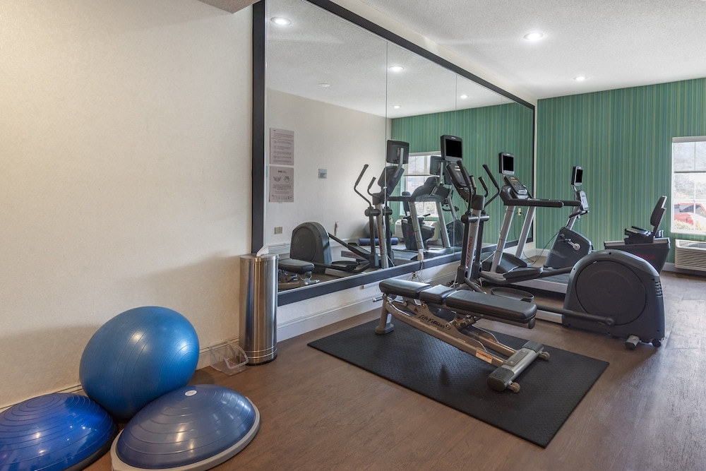 Holiday Inn Express Charlotte West Gastonia by IHG. - photo 22