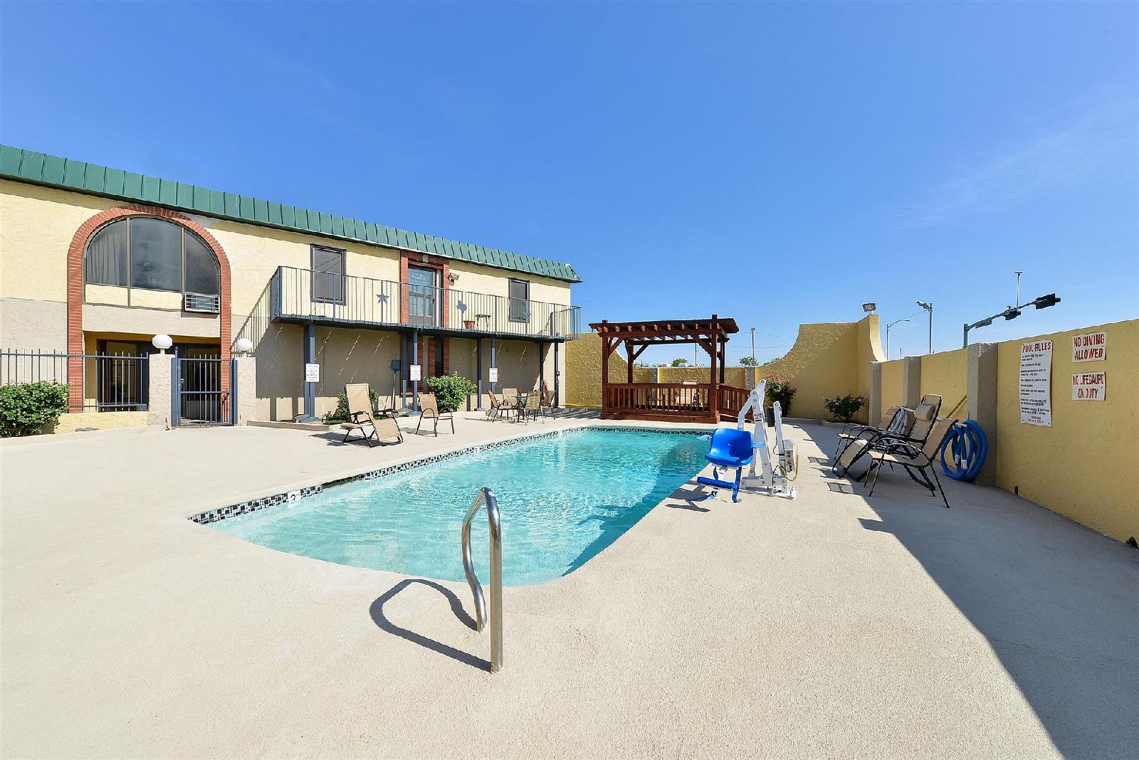 Studio 6 San Angelo TX - photo 3