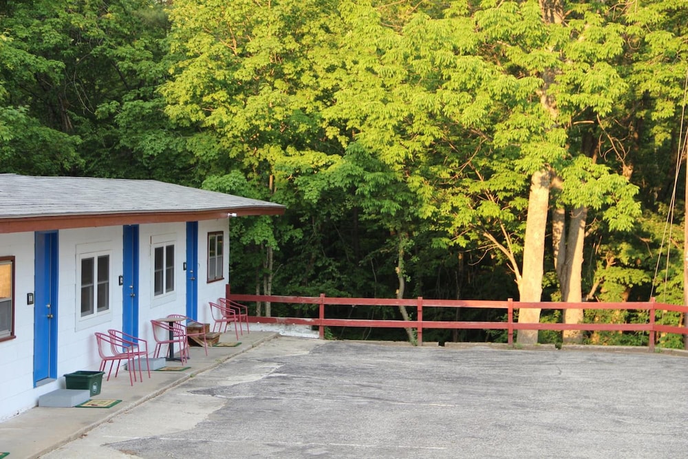 Inn 32 - photo 34