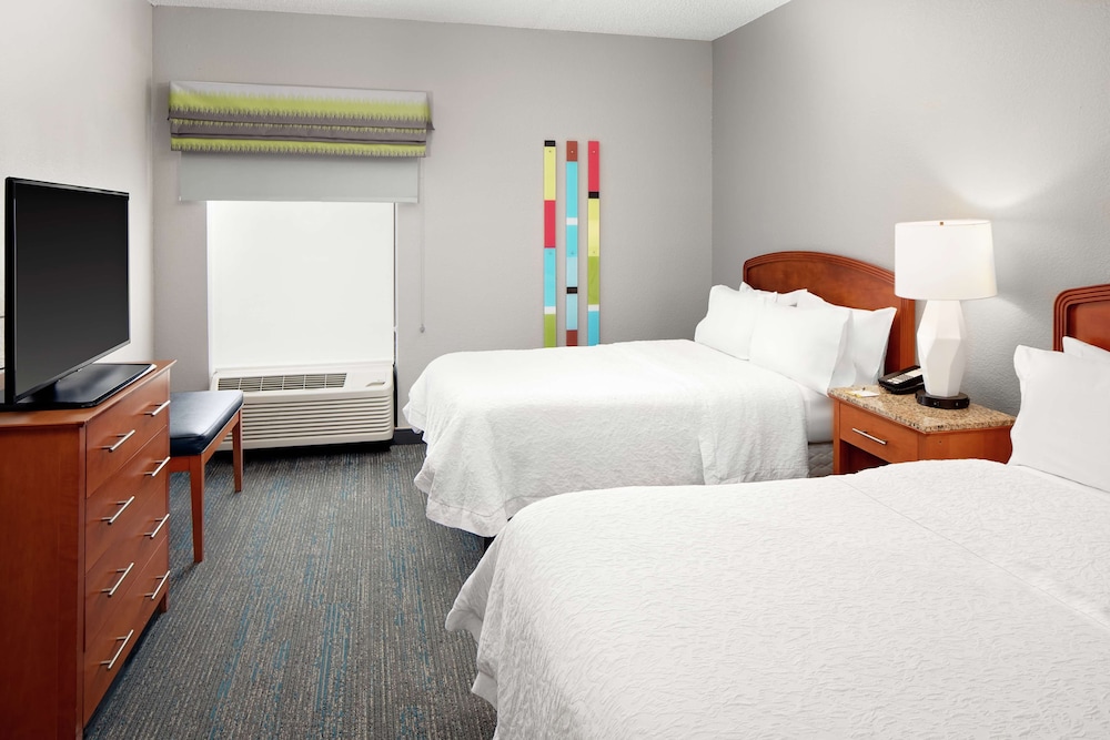 Hampton Inn & Suites Houston Medical Center NRG Park - photo 12