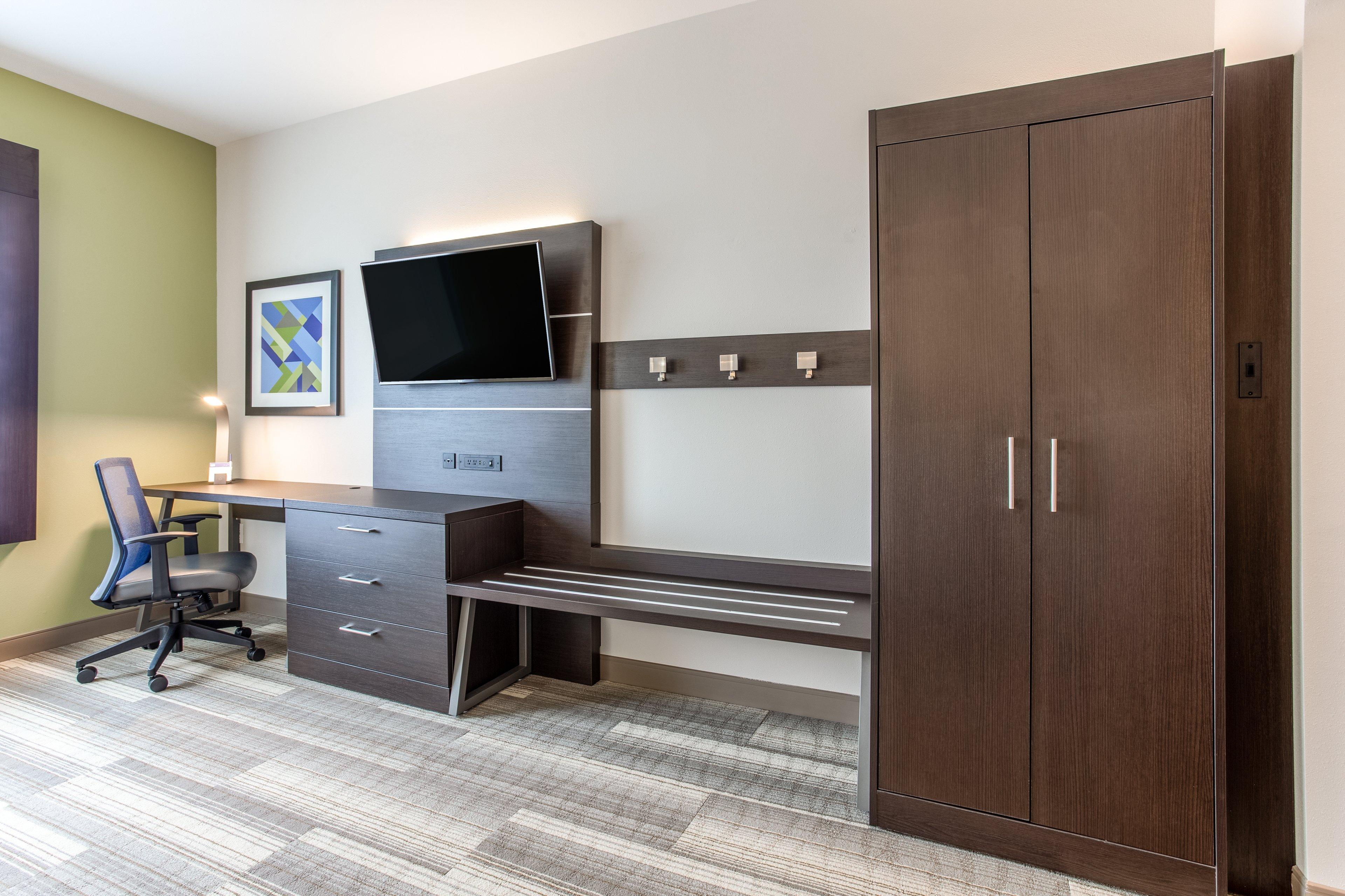 Holiday Inn Express & Suites Ottawa - photo 152