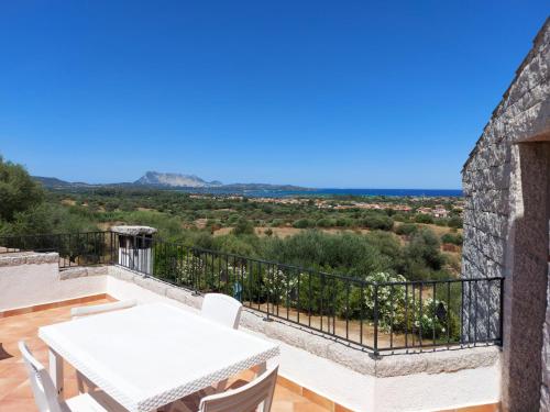 Stazzo vista mare — 4-Star Luxury Hotel in San Teodoro, Italy
