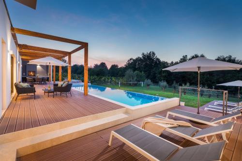 Villa Istria Green — 4-Star Luxury Hotel in Krsan, Croatia
