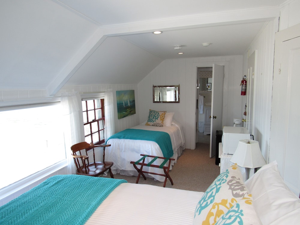 The Masthead Resort - photo 10