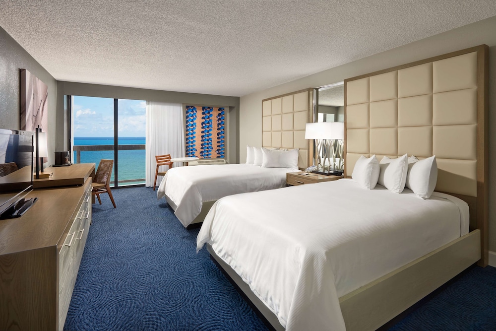 Bahia Mar Ft. Lauderdale Beach a DoubleTree by Hilton Hotel - photo 13