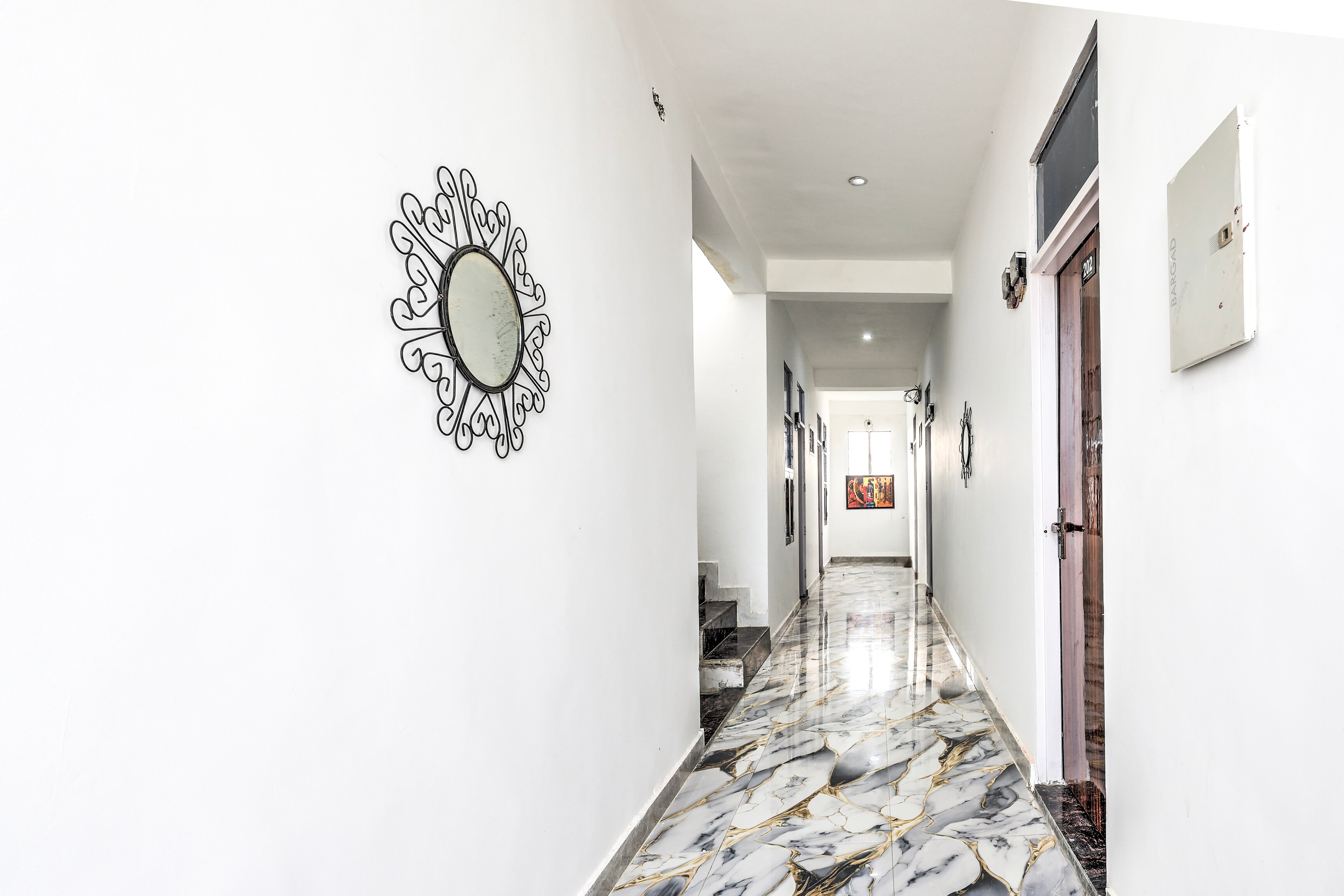 Hotel O Vrishti Residency — Greater Noida
