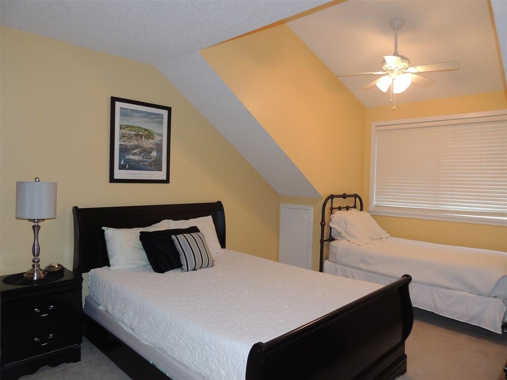 Kingston Residences Resort 1 and 2 Bedroom Villas - photo 7