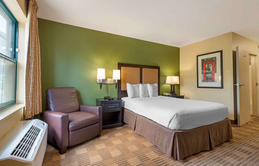 Extended Stay America Suites Secaucus Meadowlands - photo 9