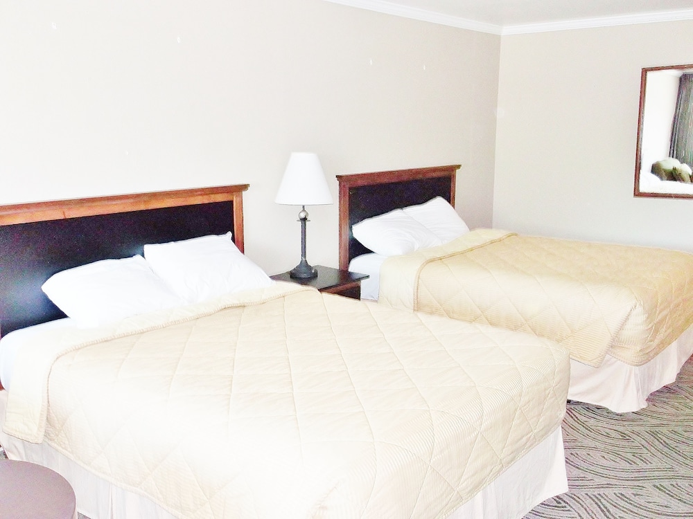 Banfield Value Inn - photo 5