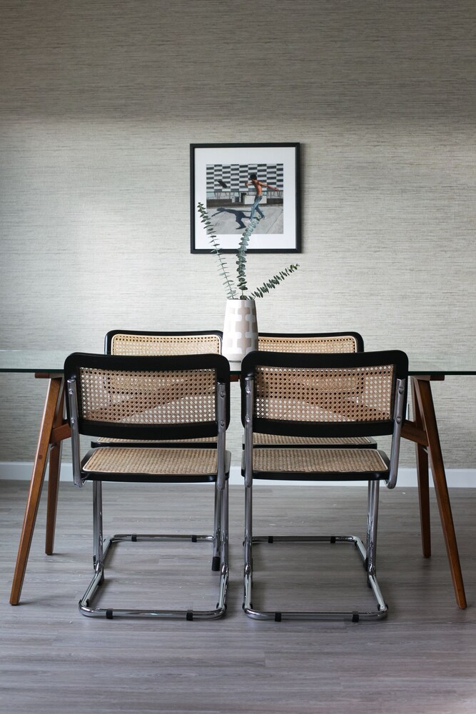 Superior Point Loma Suites by Sonder - photo 4